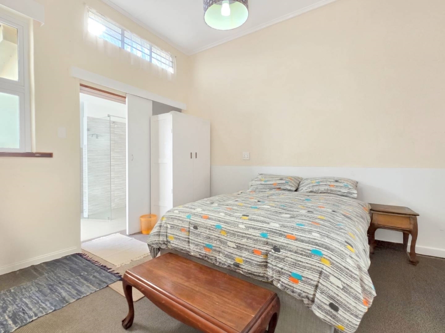 3 Bedroom Property for Sale in Sea Point Western Cape